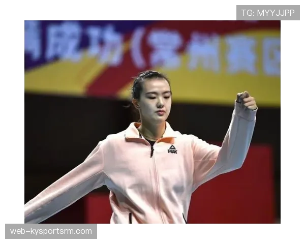 张常宁训练完直接啃鸡腿？这自律和放纵切换也太丝滑了